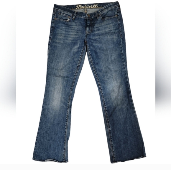madewell size 30x32 bootcut jeansfree of stains and rips - Picture 2 of 3